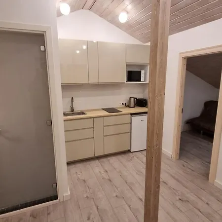 Tihase One Bedroom Garden View Апартаменты Таллин