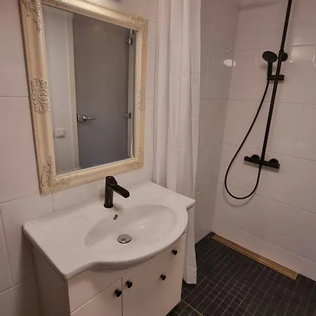 Apartament Tihase One Bedroom Garden View Tallin