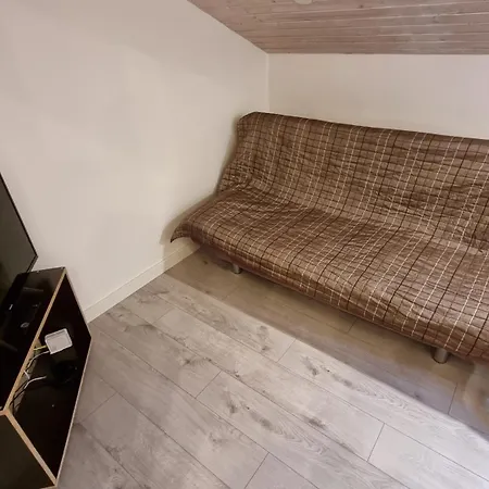 Tihase One Bedroom Garden View Apartament